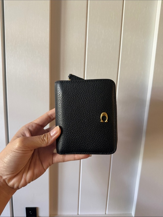 Coach Accessories - COACH Billfold Wallet